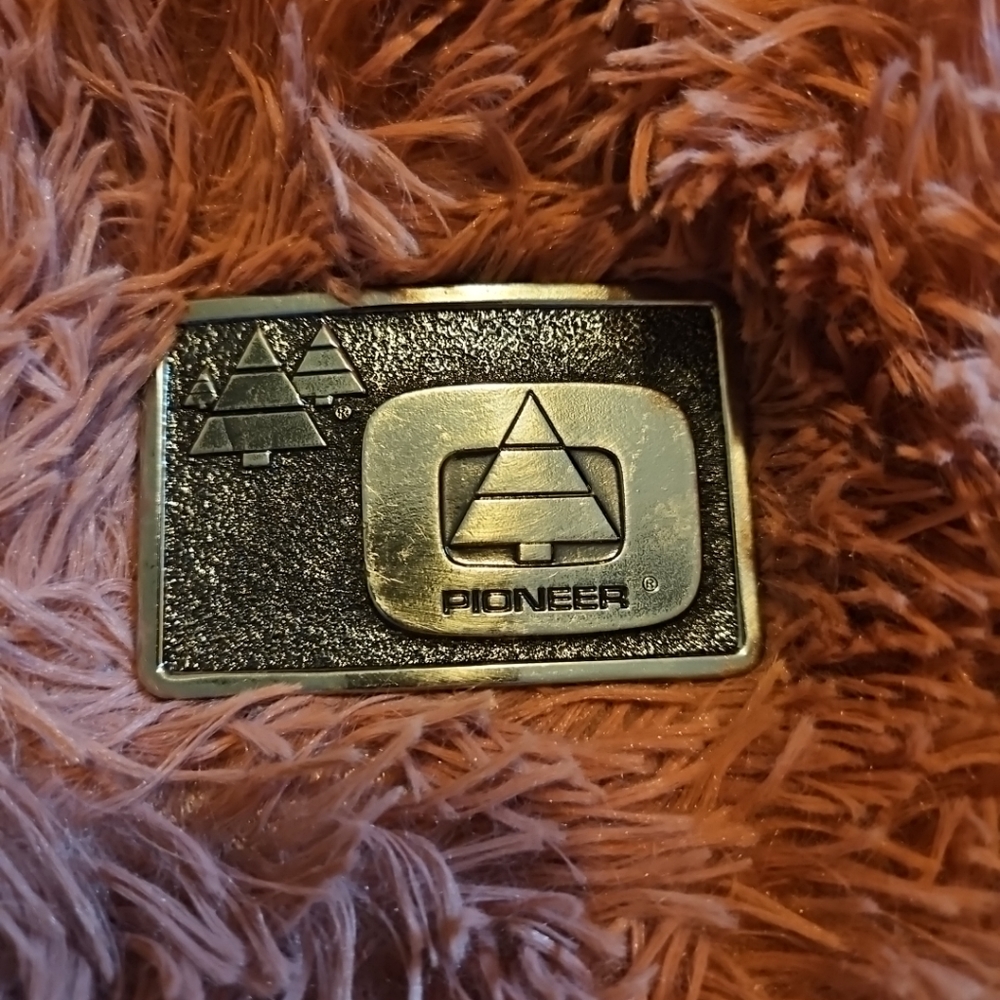 Pioneer  belt buckle from 1979